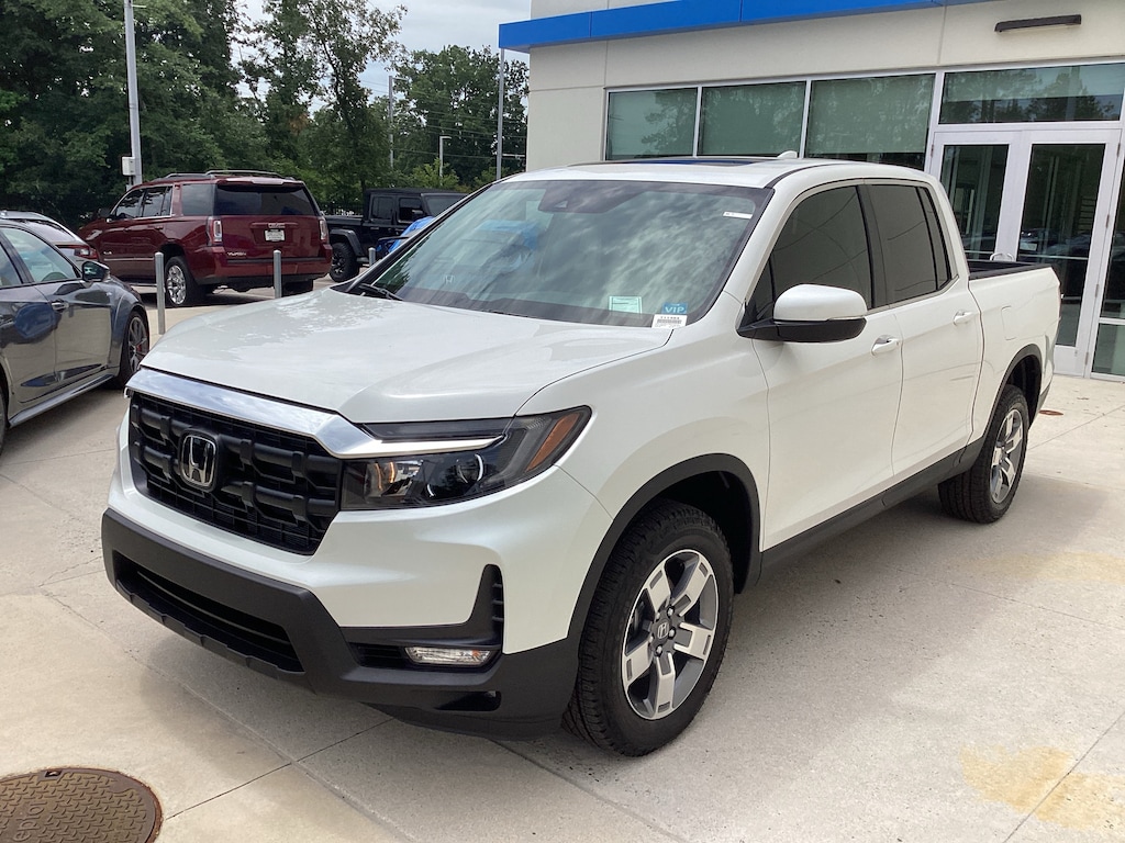 New 2026 Honda Ridgeline RTL Truck Crew Cab