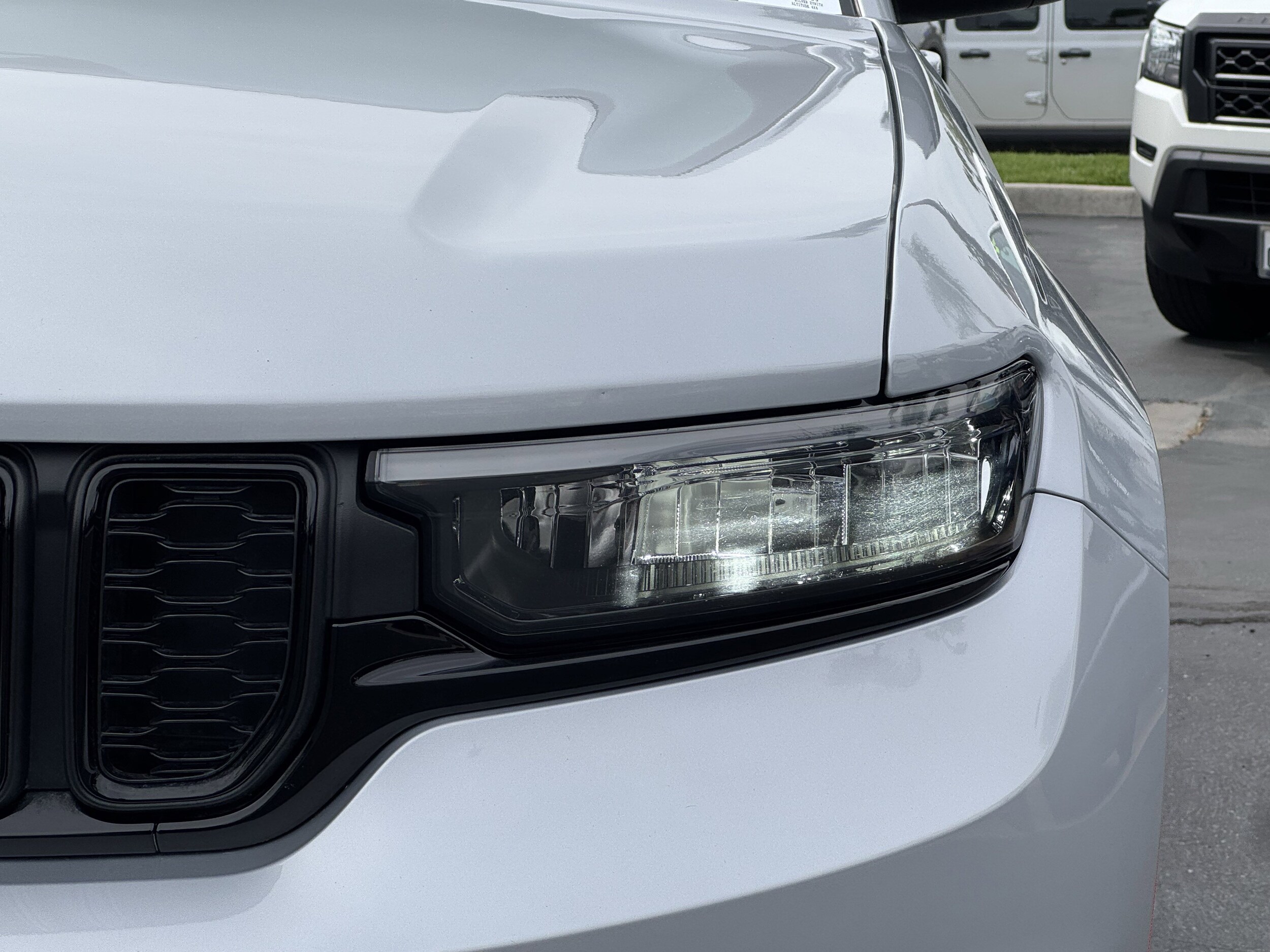 2021 Jeep Grand Cherokee L Altitude photo 5