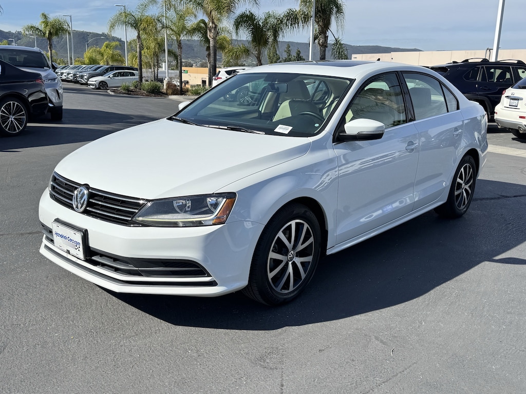 Used 2017 Volkswagen Jetta 1.4T SE Sedan