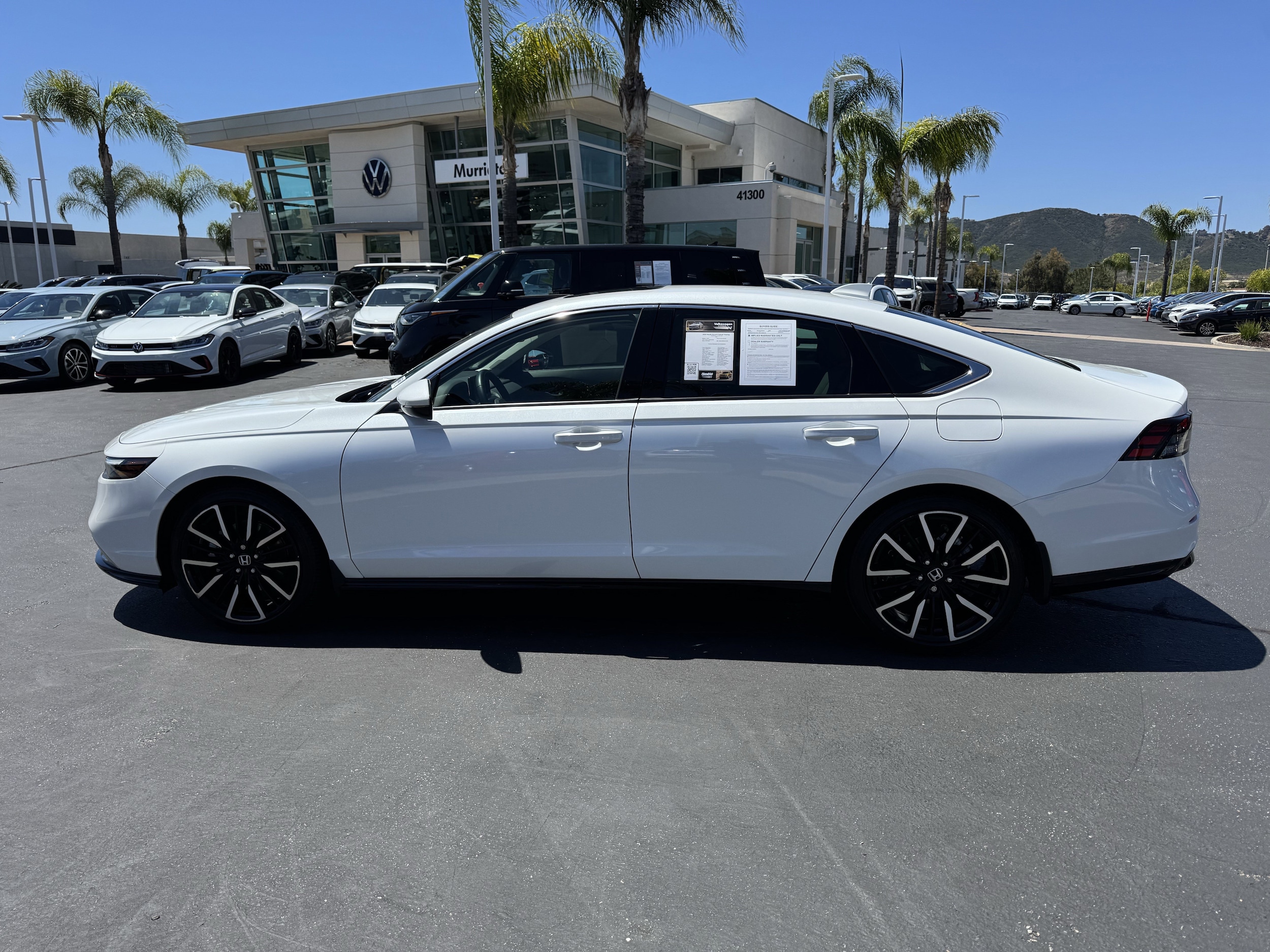 2024 Honda Accord Hybrid Touring photo 6