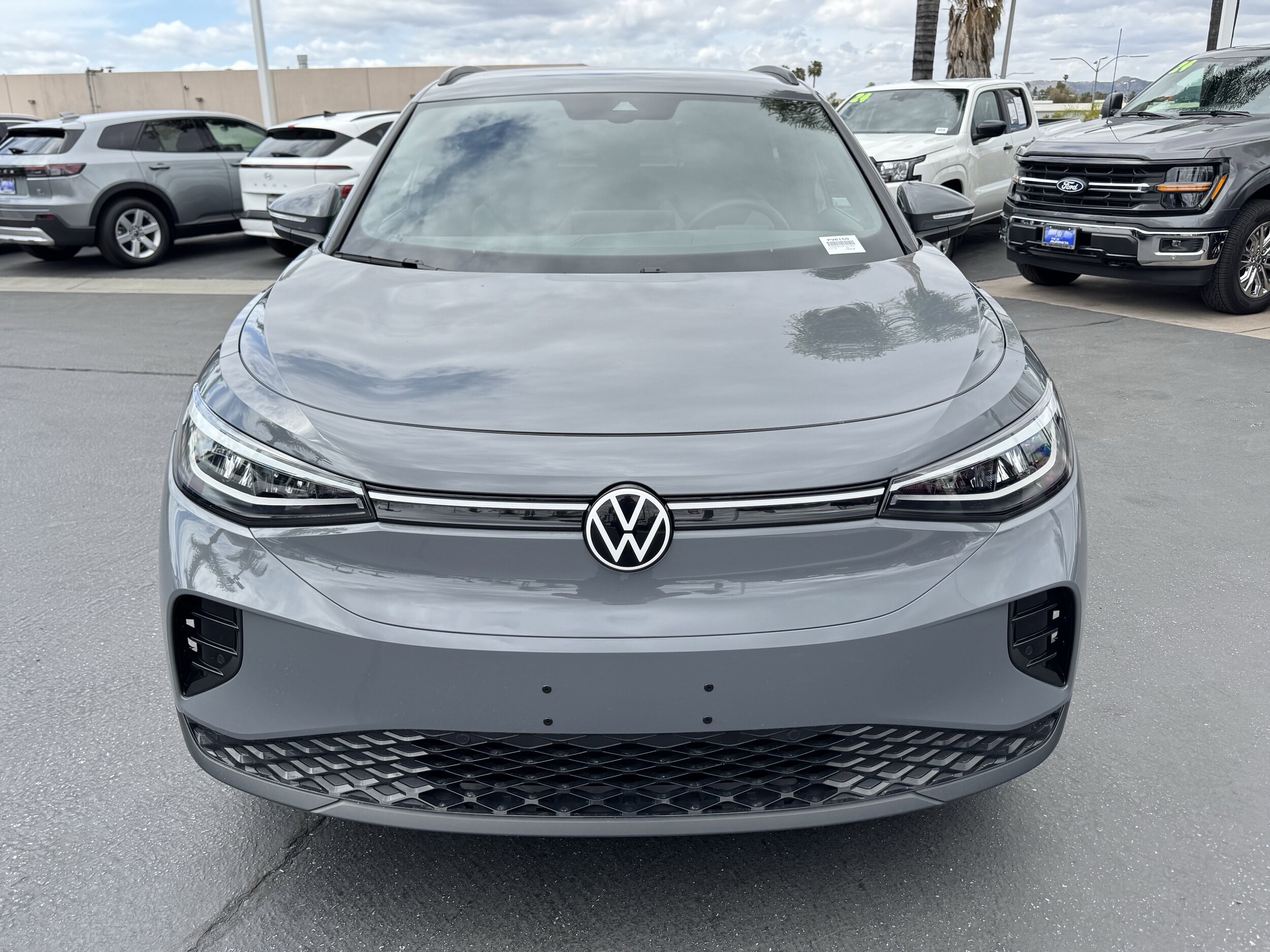 2024 Volkswagen ID.4 Standard photo 2