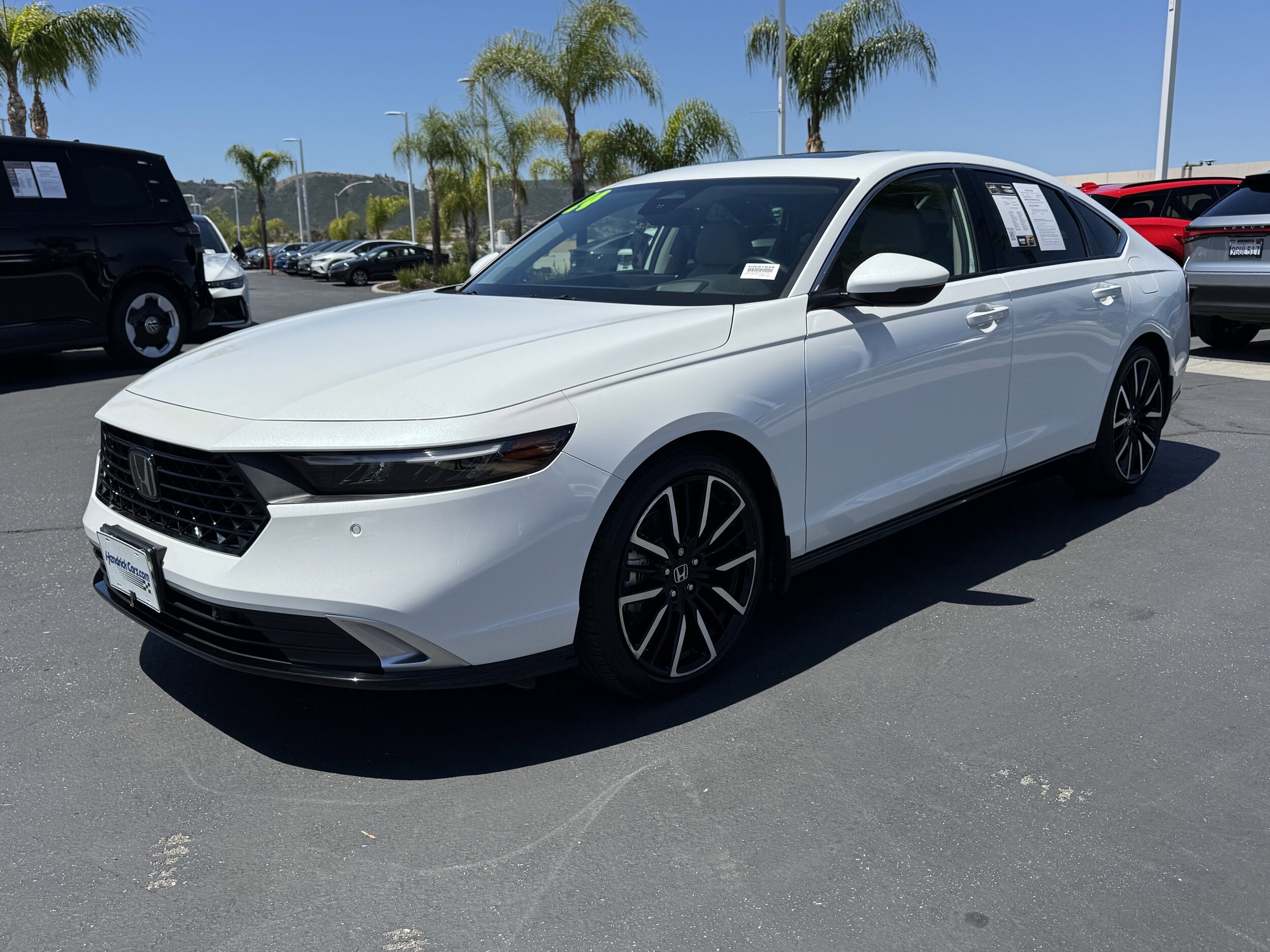2024 Honda Accord Hybrid Touring photo 4
