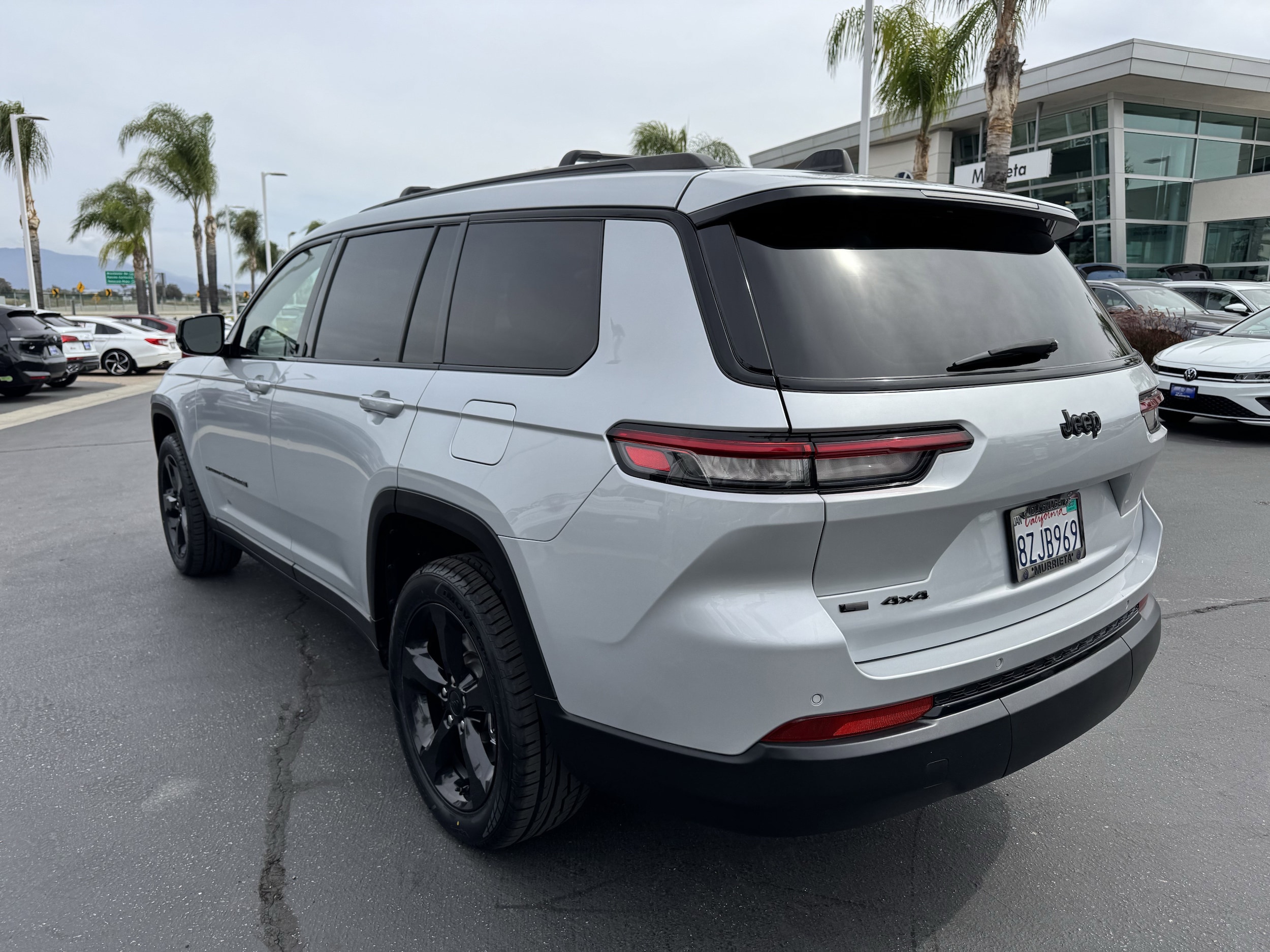 2021 Jeep Grand Cherokee L Altitude photo 3