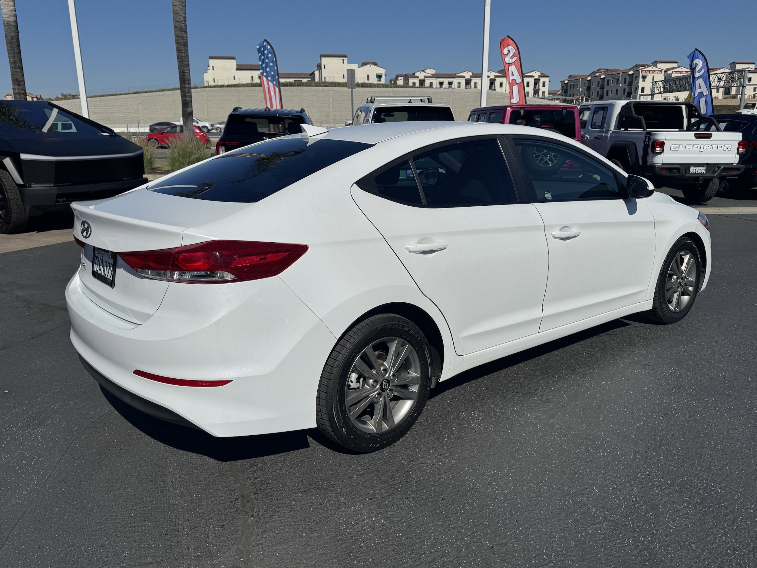 2018 Hyundai Elantra SEL photo 6