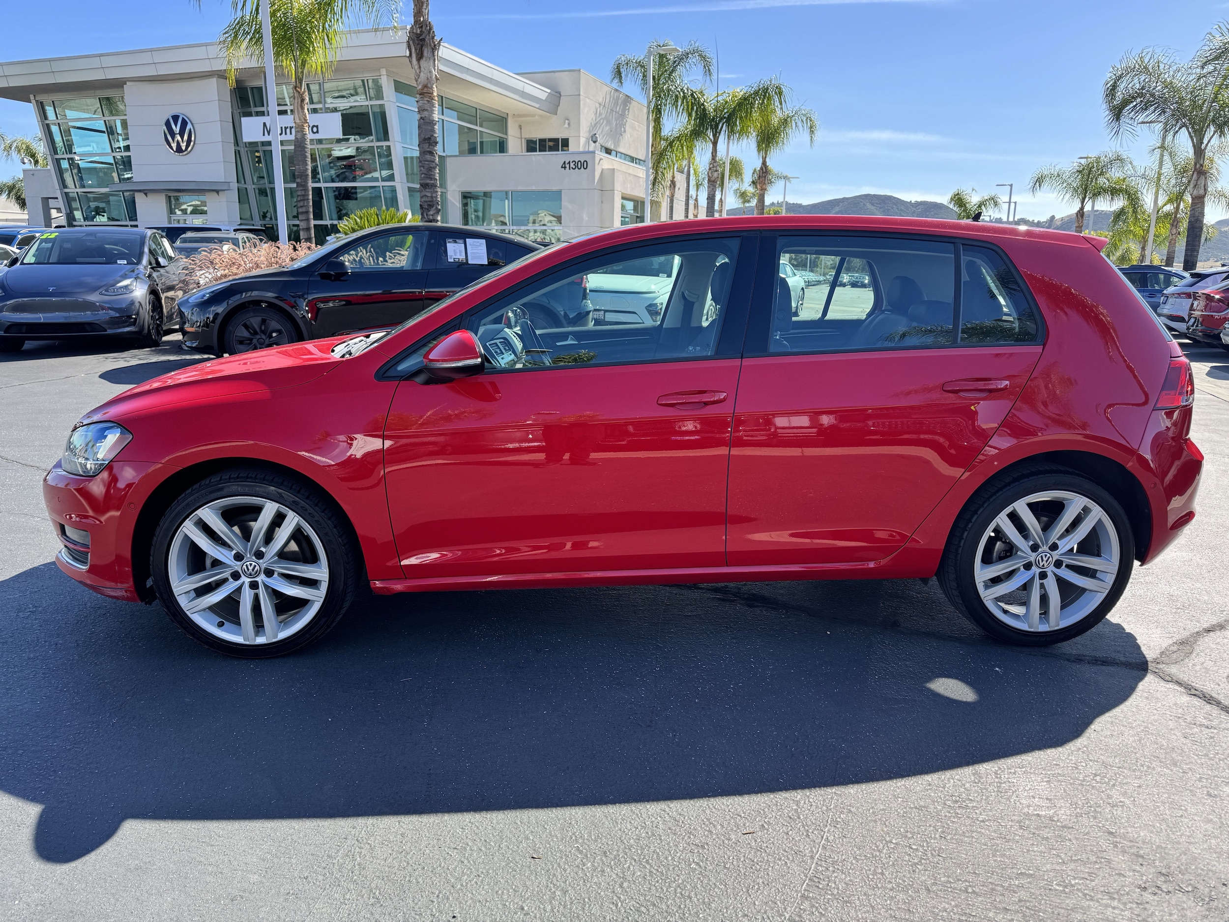 2017 Volkswagen Golf SEL photo 6