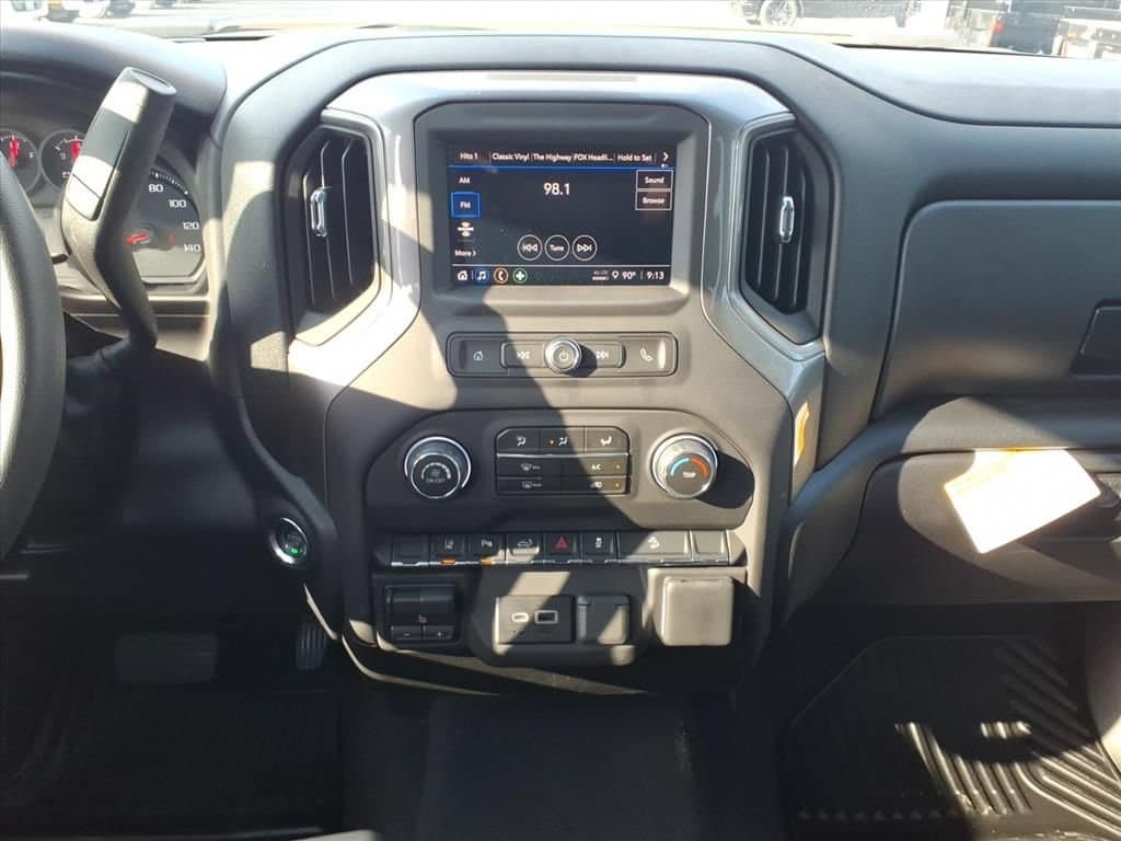 2026 Chevrolet Silverado 2500 HD Custom - Photo 23