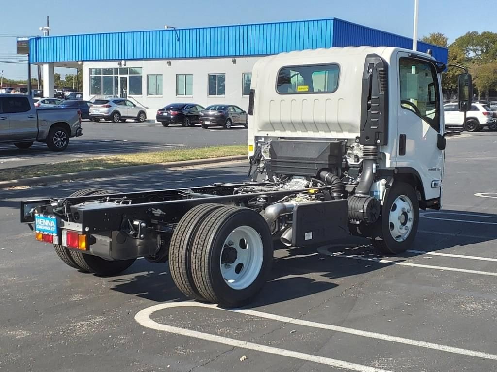 New 2025 Chevrolet Low Cab Forward 5500 XD 1WT Truck