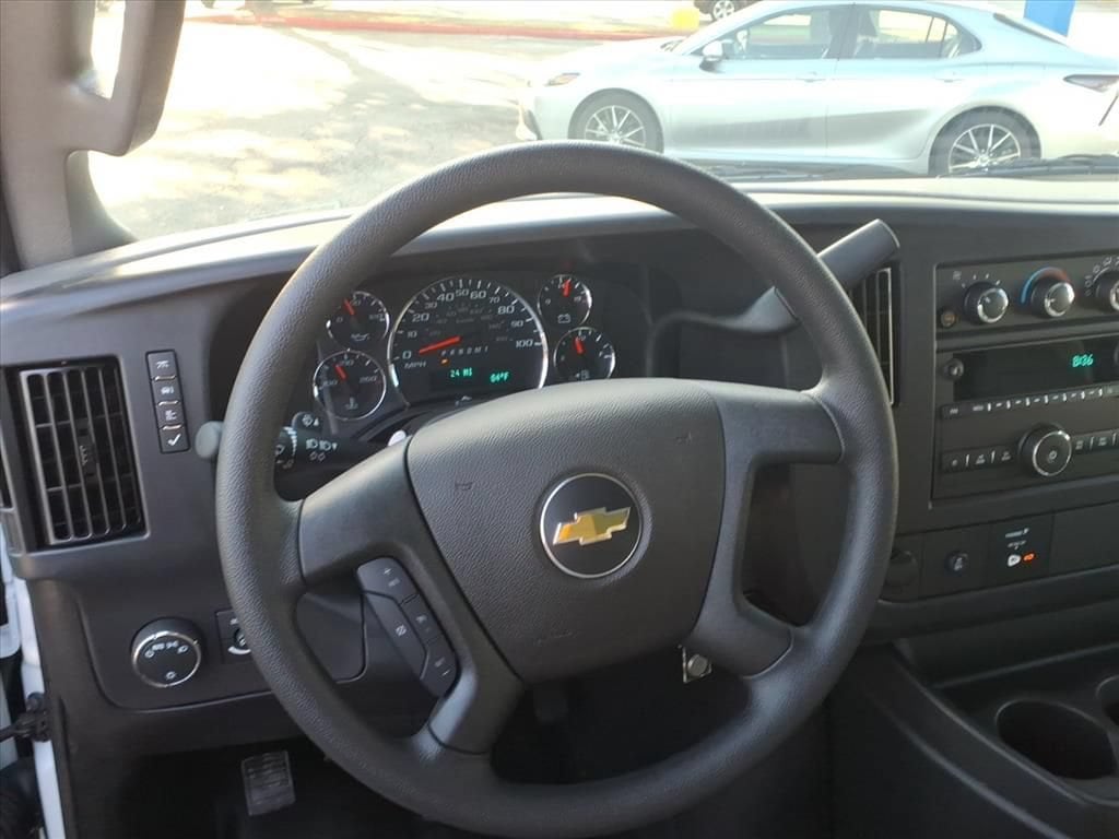 2026 Chevrolet Express Cargo Work Van - Photo 26