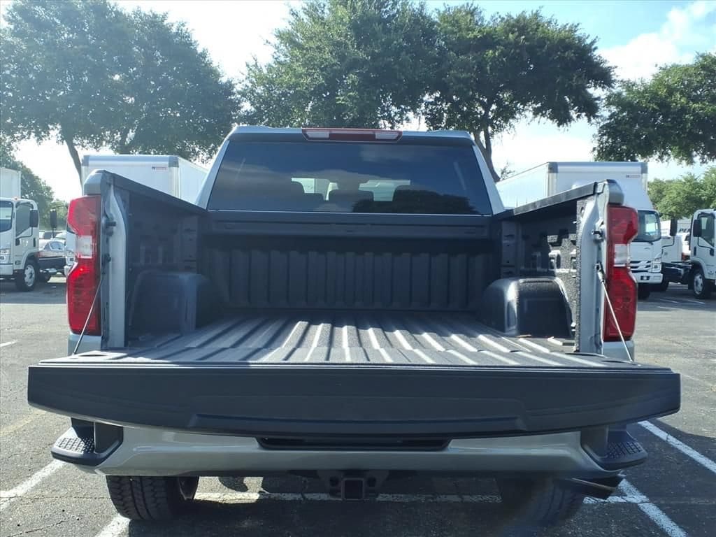 2026 Chevrolet Silverado 1500 Custom - Photo 12