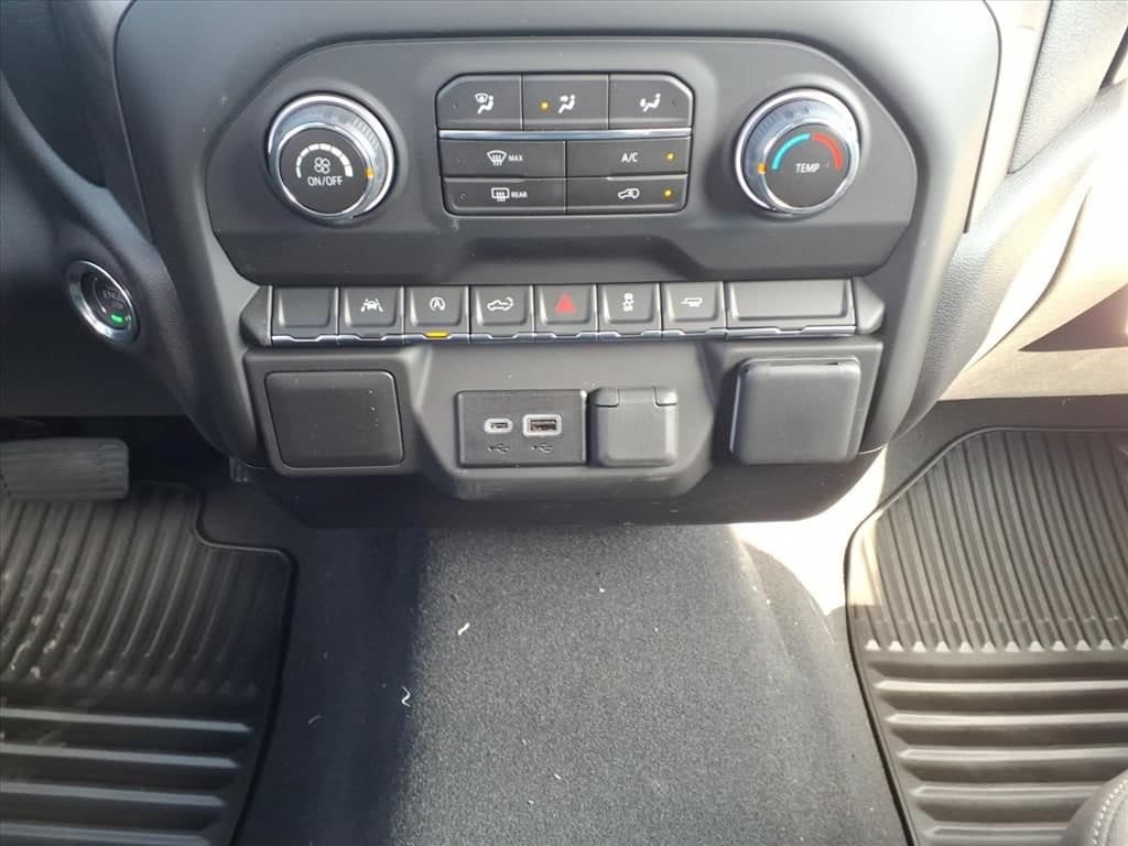 2026 Chevrolet Silverado 1500 Custom - Photo 22