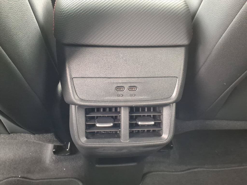 2027 Chevrolet Equinox RS - Photo 18