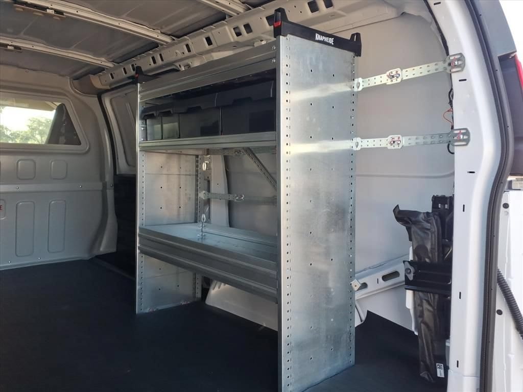 2026 Chevrolet Express Cargo Work Van - Photo 15