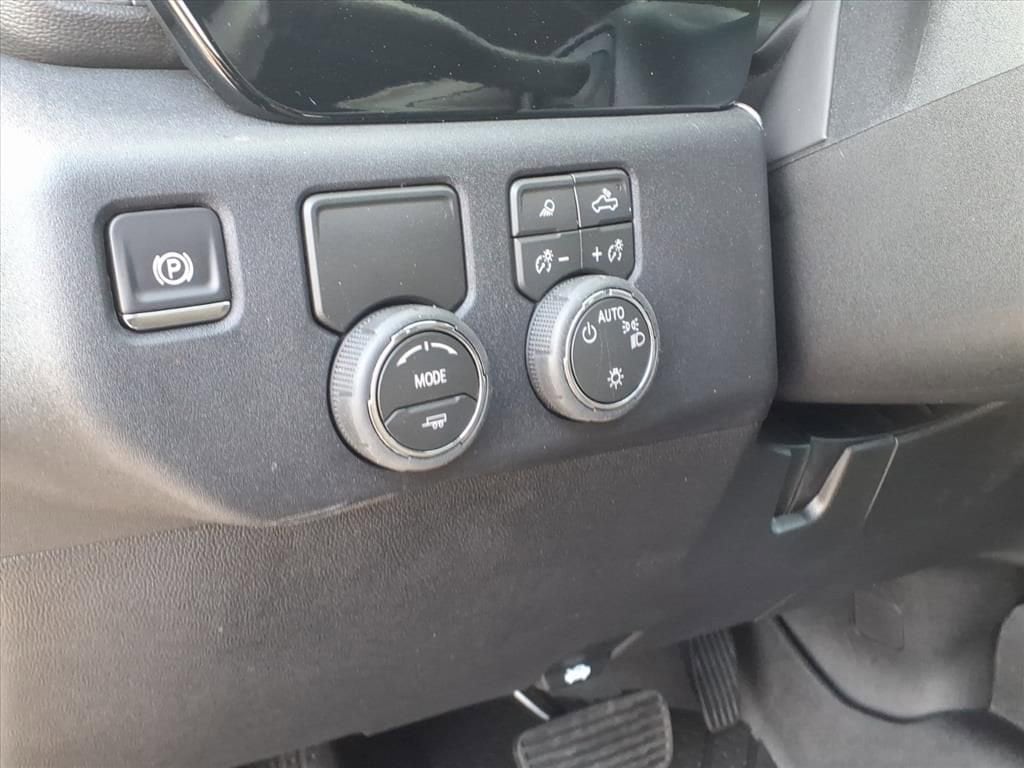 2026 Chevrolet Silverado 1500 LT - Photo 15