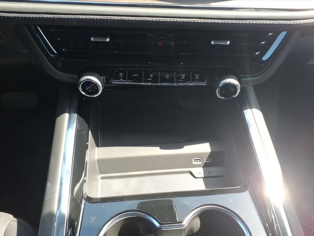 2026 Chevrolet Tahoe LS - Photo 23
