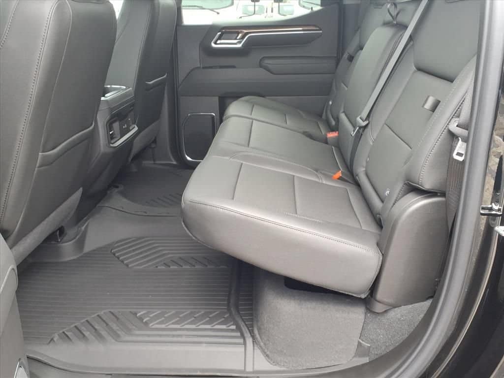 2026 Chevrolet Silverado 1500 LT - Photo 17