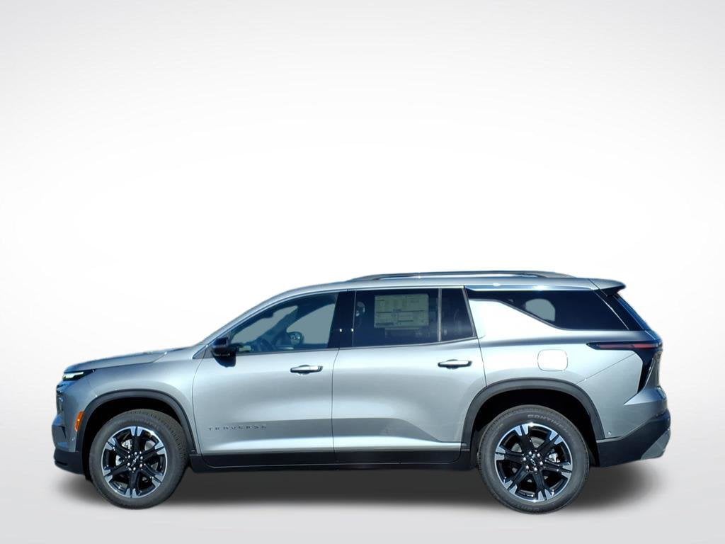 2027 Chevrolet Traverse LT - Photo 7