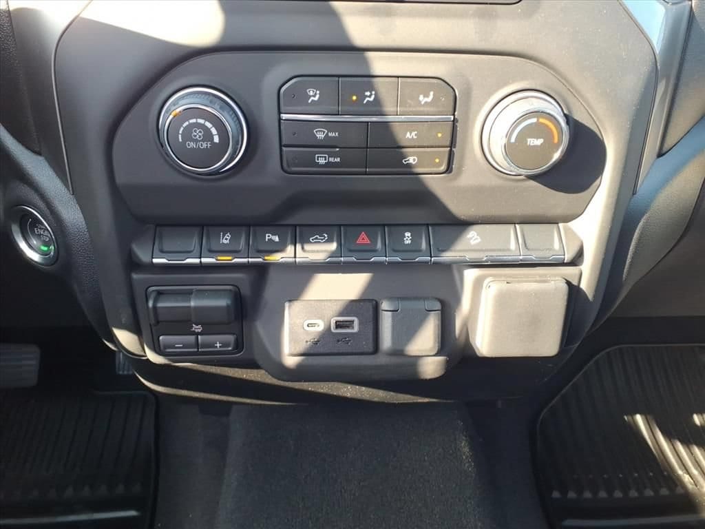 2026 Chevrolet Silverado 2500 HD Custom - Photo 22