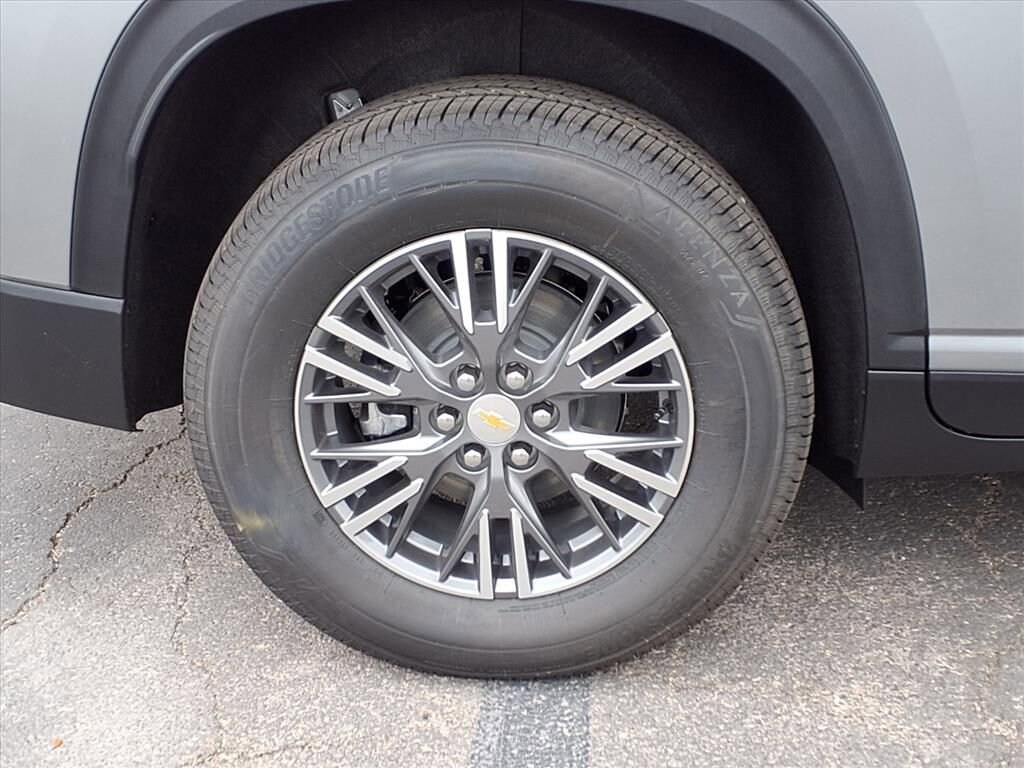 New 2026 Chevrolet Traverse LT SUV