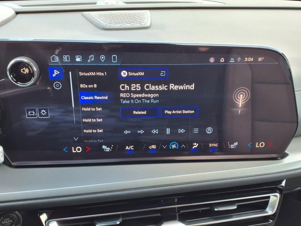 2026 Chevrolet Traverse LT - Photo 11