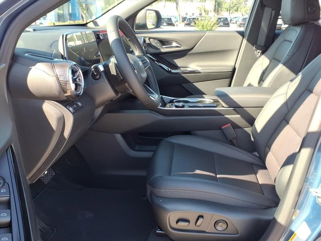 2026 Chevrolet Equinox LT - Photo 15