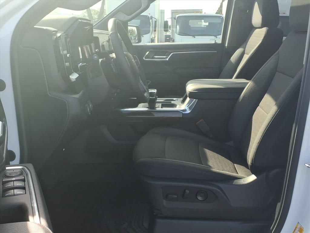 2026 Chevrolet Silverado 1500 RST - Photo 17