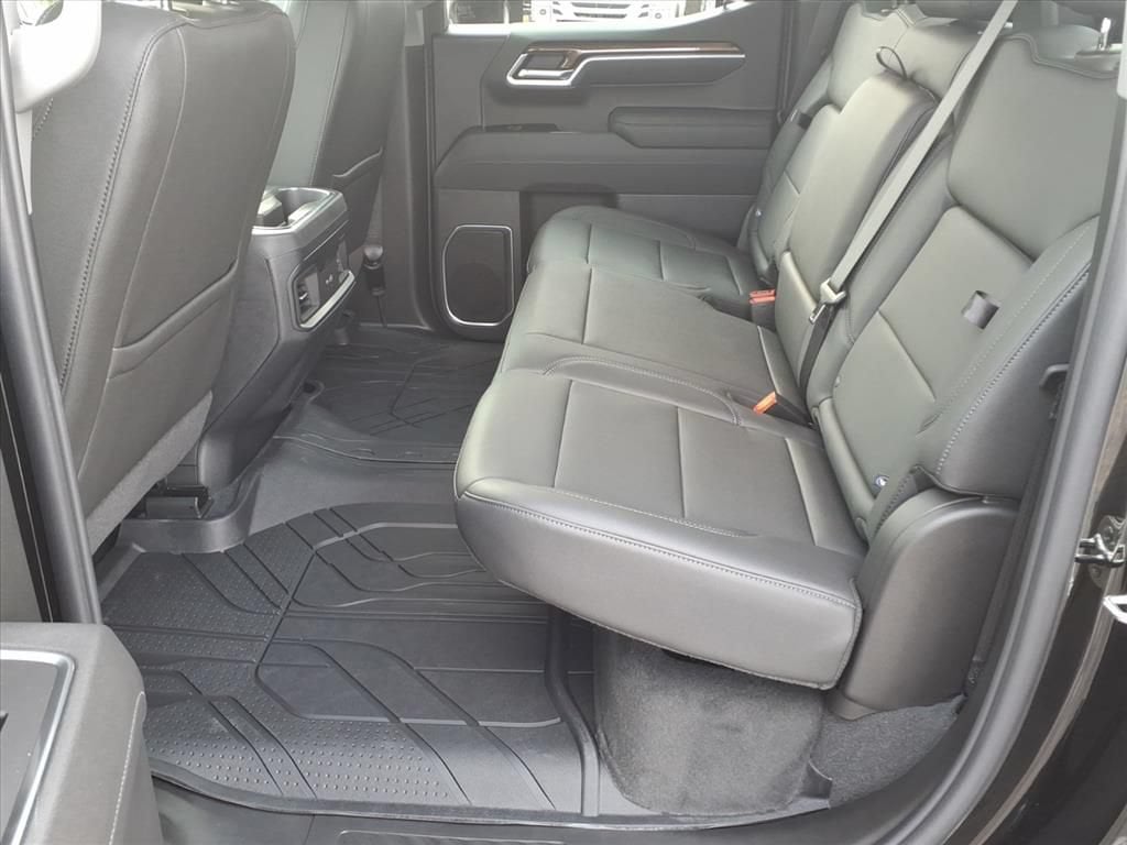 2026 Chevrolet Silverado 1500 LT - Photo 17