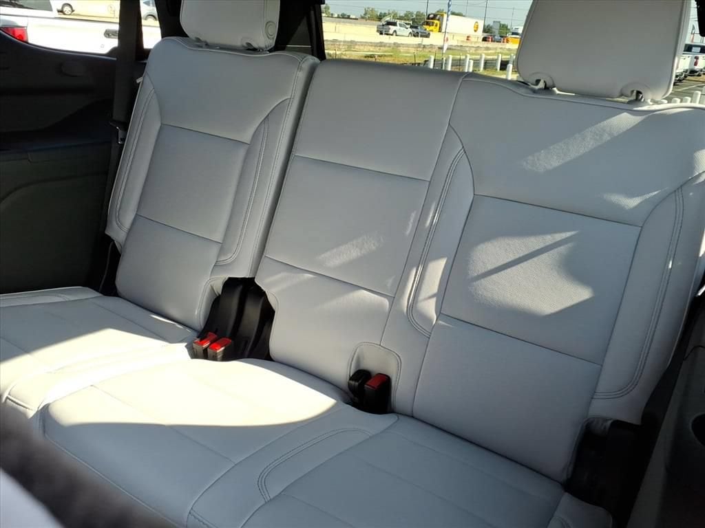 2026 Chevrolet Tahoe Premier - Photo 20