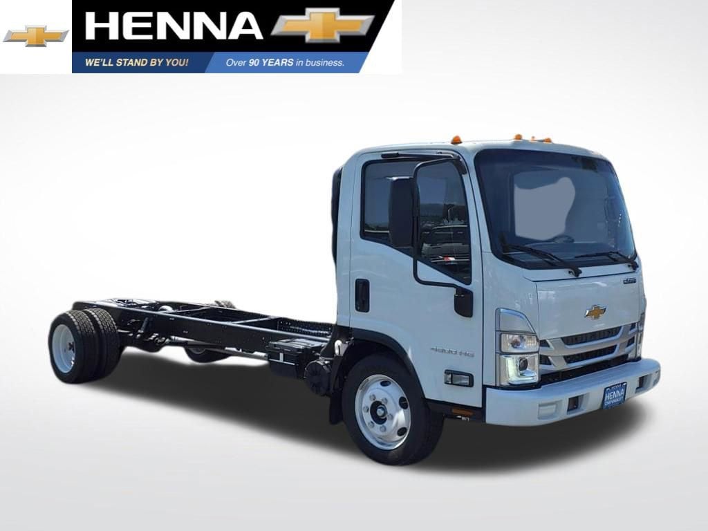 2025 Chevrolet Low Cab Forward 4500 Gas 176" WB Regular Cab's photo