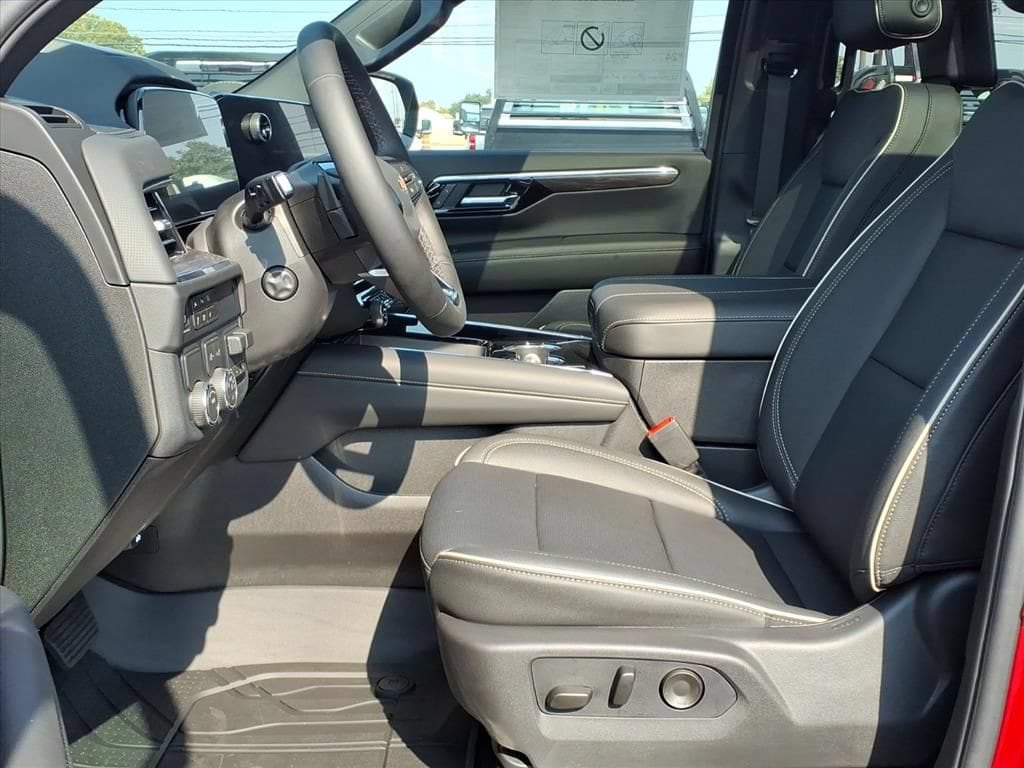 2026 Chevrolet Tahoe Premier - Photo 17