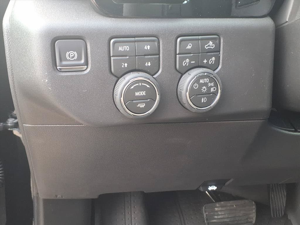 2026 Chevrolet Silverado 1500 ZR2 - Photo 15