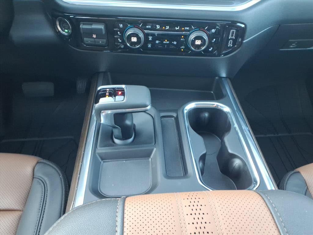 2026 Chevrolet Silverado 1500 High Country - Photo 19