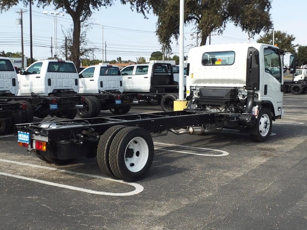 New 2025 Chevrolet Low Cab Forward 5500 XG LCF Truck