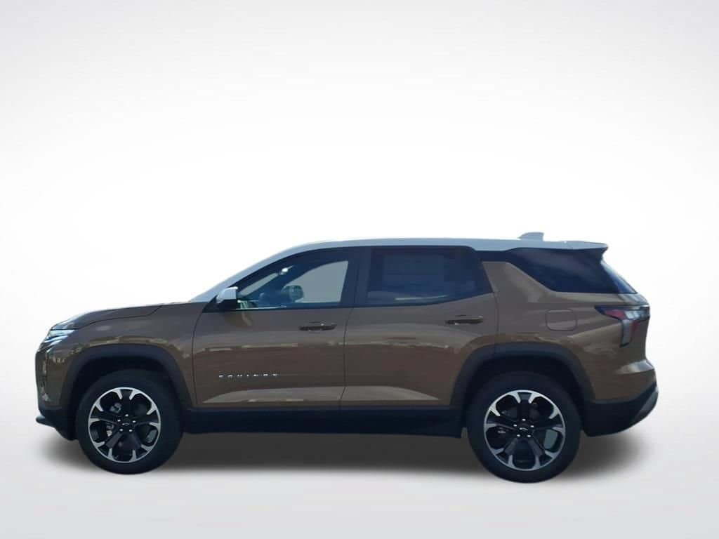 2027 Chevrolet Equinox LT - Photo 7