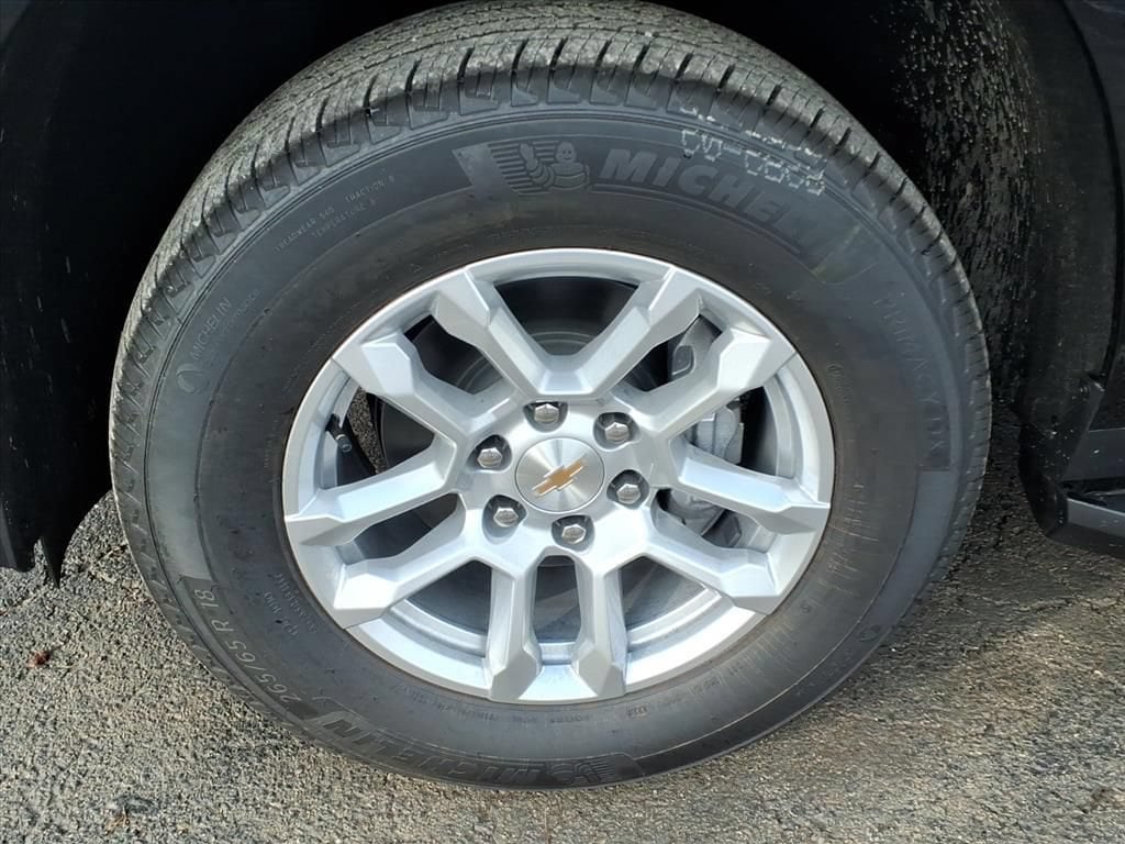 2026 Chevrolet Tahoe LS - Photo 11