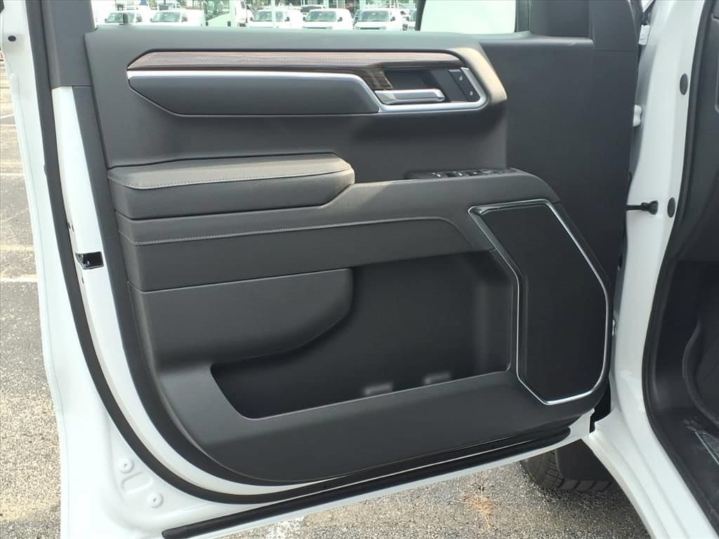 2026 Chevrolet Silverado 1500 LT - Photo 13