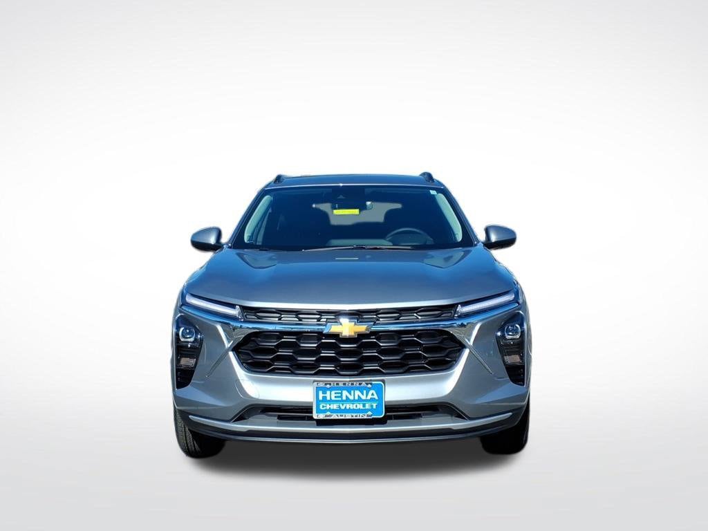 2026 Chevrolet Trax LT - Photo 9
