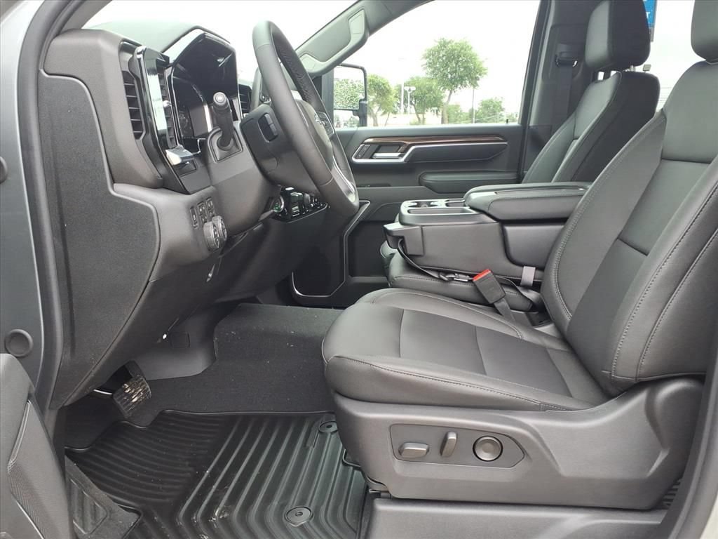 2026 Chevrolet Silverado 2500 HD LT - Photo 17