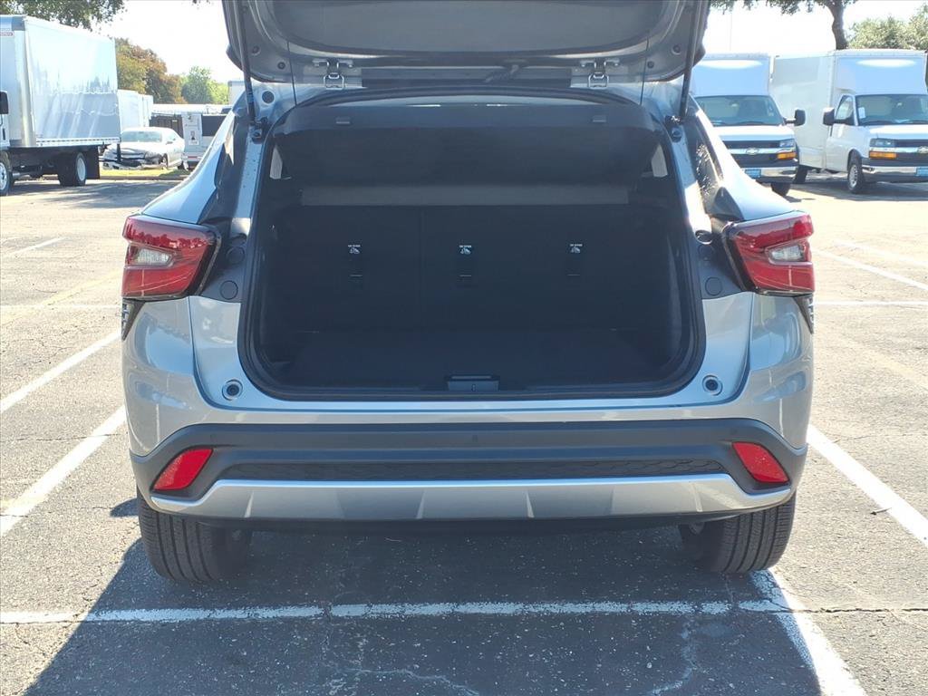 2026 Chevrolet Trax LT - Photo 12