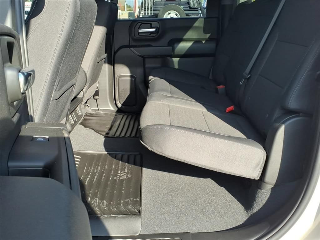 2026 Chevrolet Silverado 2500 HD Custom - Photo 18
