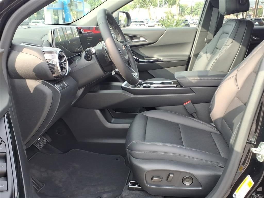 2026 Chevrolet Equinox LT - Photo 16