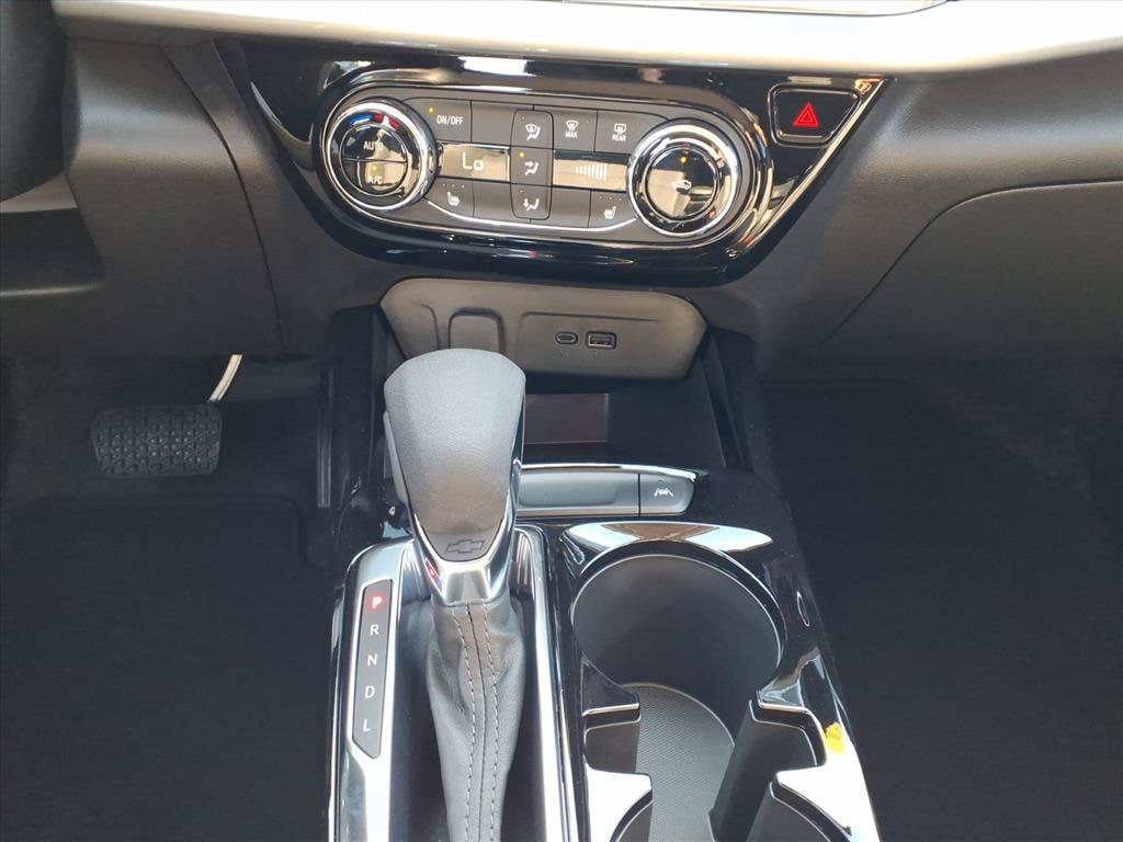 2026 Chevrolet Trax LT - Photo 21