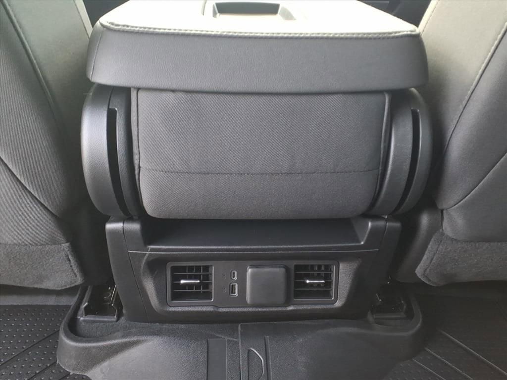 2026 Chevrolet Silverado 1500 LT - Photo 18