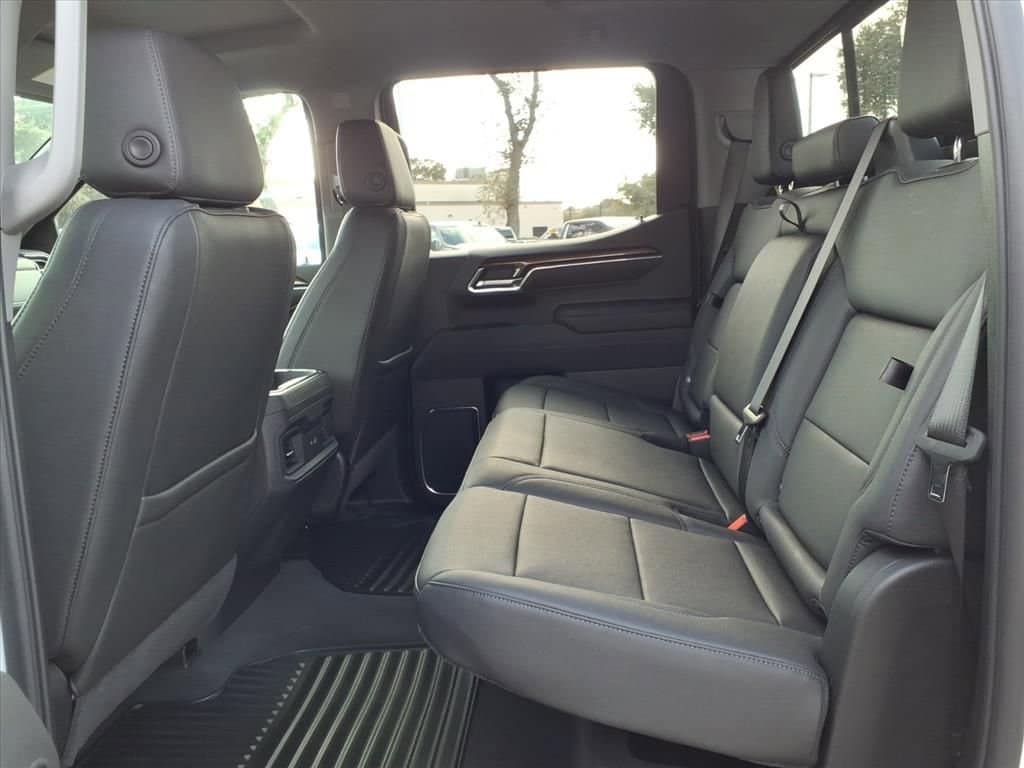 2026 Chevrolet Silverado 1500 RST - Photo 17