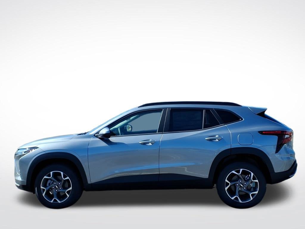 2026 Chevrolet Trax LT - Photo 7