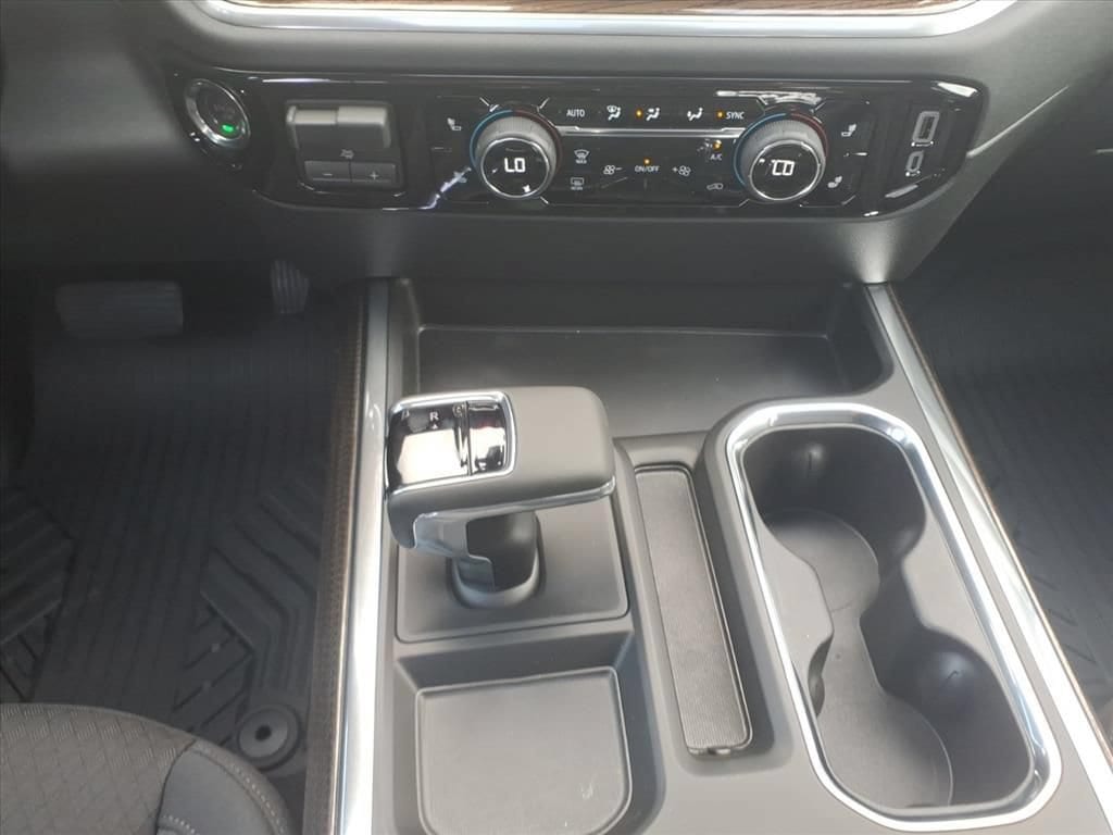 2026 Chevrolet Silverado 1500 RST - Photo 22