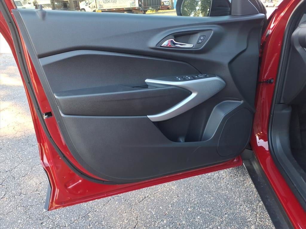 2026 Chevrolet Trax RS - Photo 15