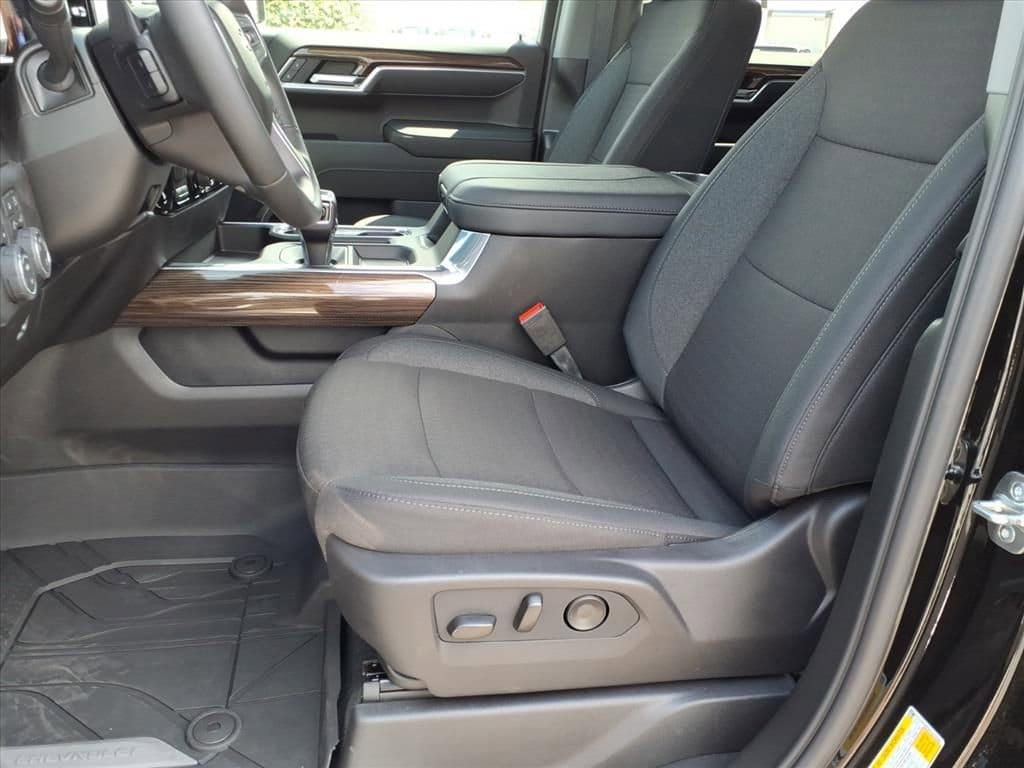 2026 Chevrolet Silverado 1500 LT - Photo 14
