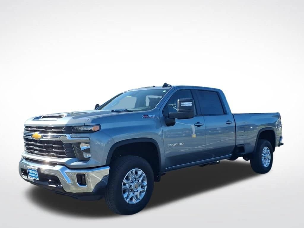 2026 Chevrolet Silverado 3500HD LT - Photo 8