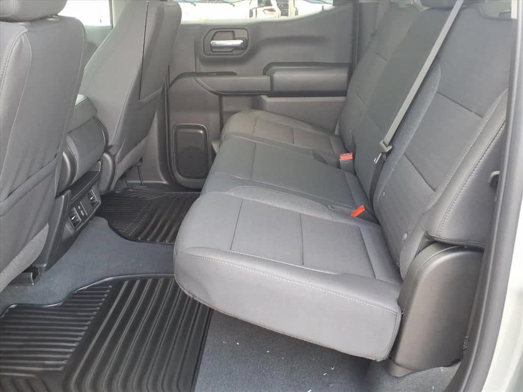 2026 Chevrolet Silverado 1500 Custom - Photo 17