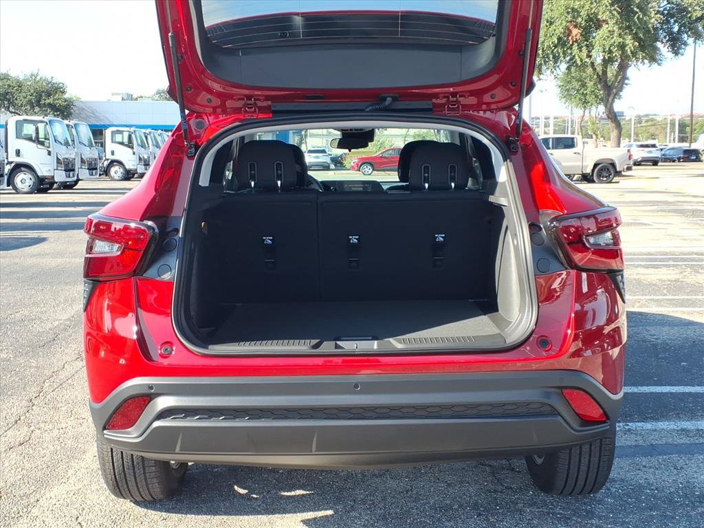 2026 Chevrolet Trax LS - Photo 10
